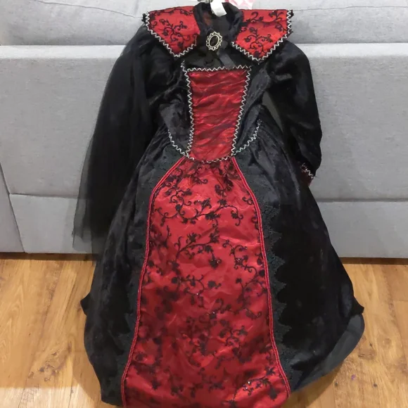 Beautiful Hallow's Eve Dress and Cape set